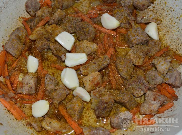  Вкусный плов из свинины - фото шаг 4