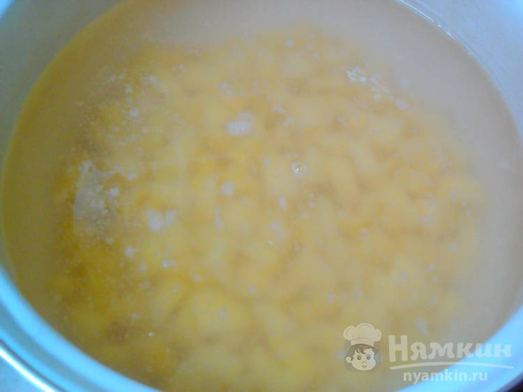 Суп картофельный с фаршем и солёными огурцами - фото шаг 6