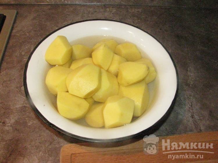 Картофель жаренный со сметаной - фото шаг 1