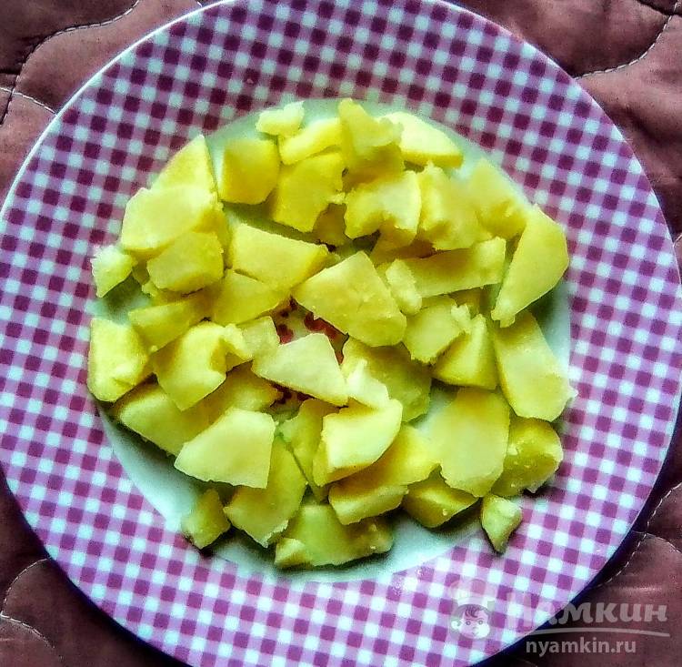 Картофель с зелёным луком и специями - фото шаг 1