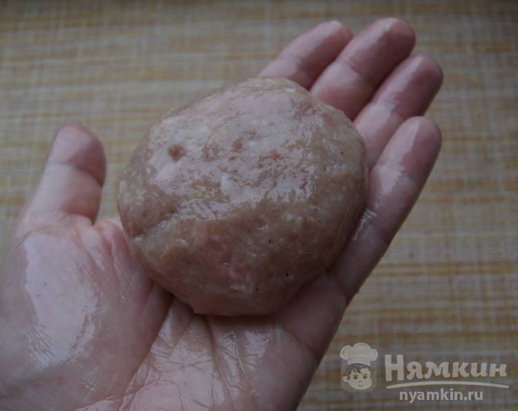  Котлеты из свинины и индейки в духовке  - фото шаг 3