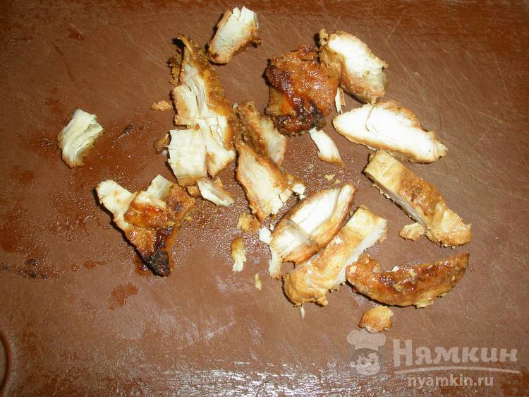 Макаронный микс с жареной курицей - фото шаг 1