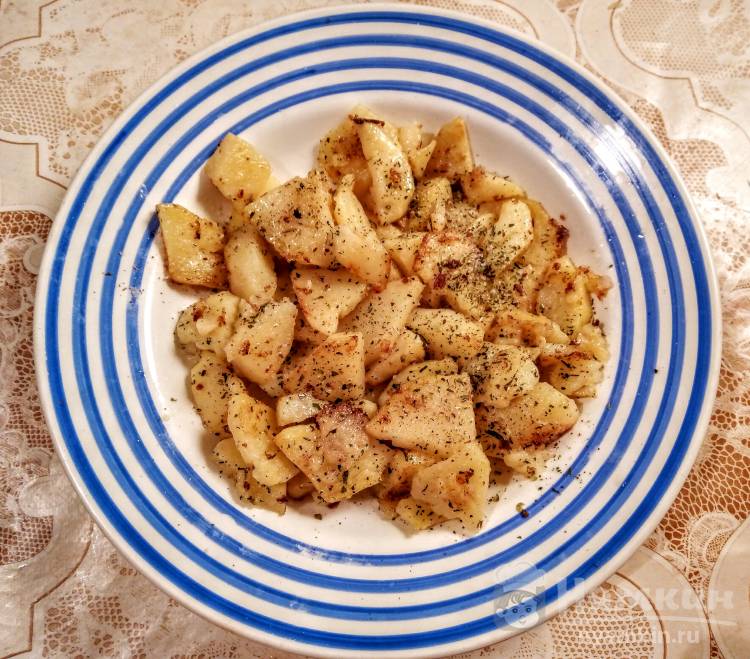 Жареный картофель со специями - фото шаг 3