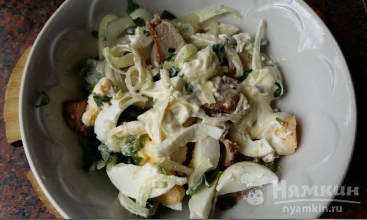 Салат с вареным мясом и луком - фото шаг 5