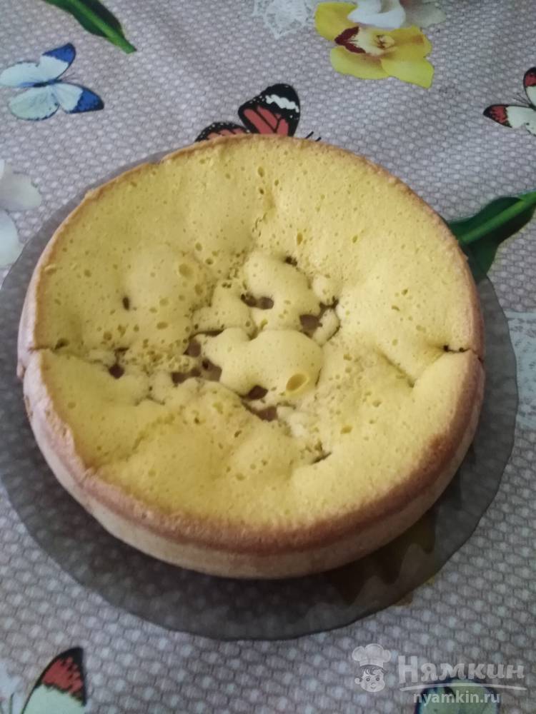 Шарлотка в мультиварке - фото шаг 6