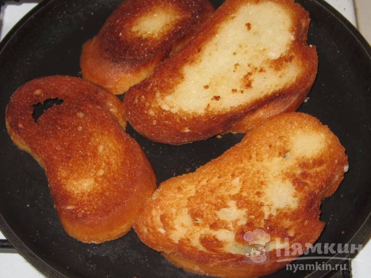 Чесночные гренки - фото шаг 4