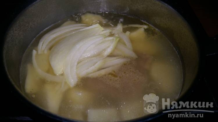 Суп на бульоне с овощами и мясом - фото шаг 2