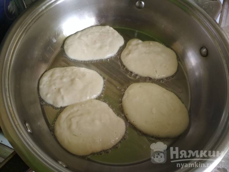 Как приготовить Оладушки на прокисшем кефире пышные рецепт пошагово