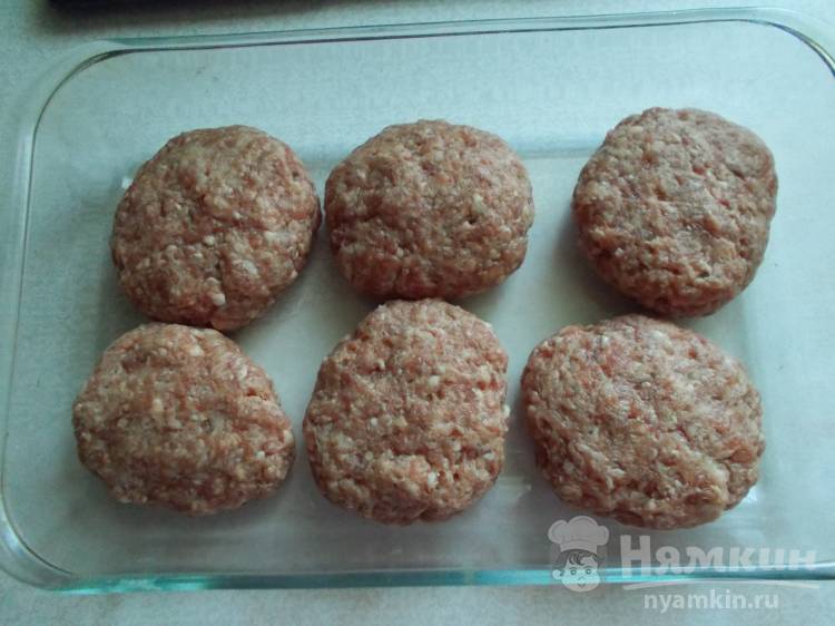 Мясные котлеты запеченные в духовке - фото шаг 4