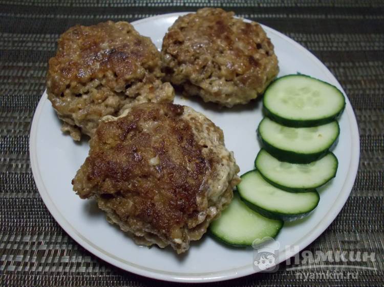 Мясные котлеты с геркулесом на сковороде - фото шаг 9