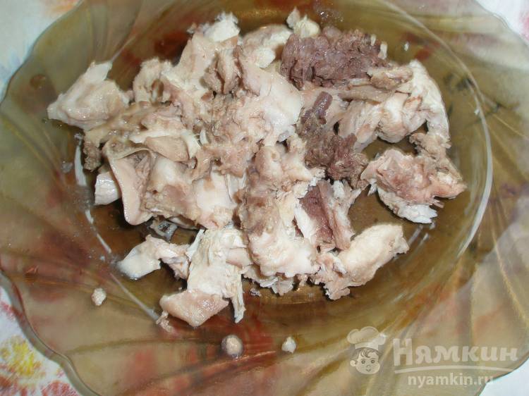 Щи из свежей капусты с помидором на курице - фото шаг 6