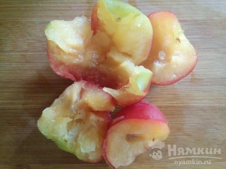 Острый соус из слив - фото шаг 2