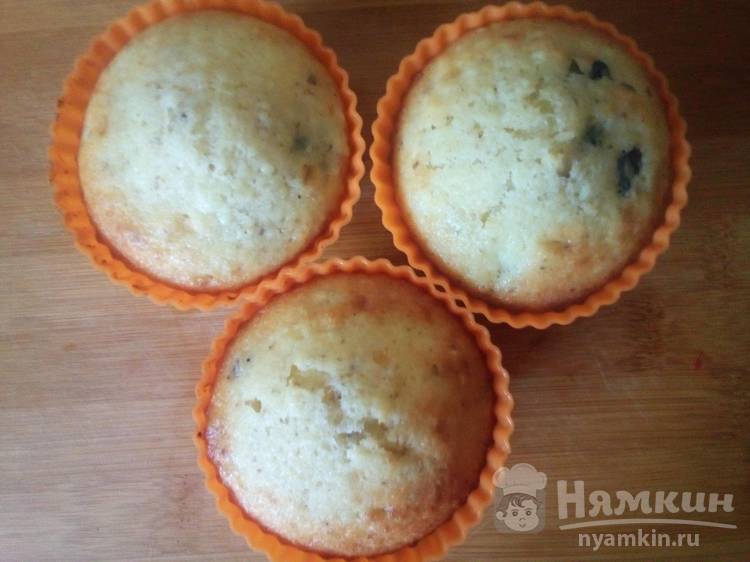 Творожные кексы с орехами и изюмом - фото шаг 10