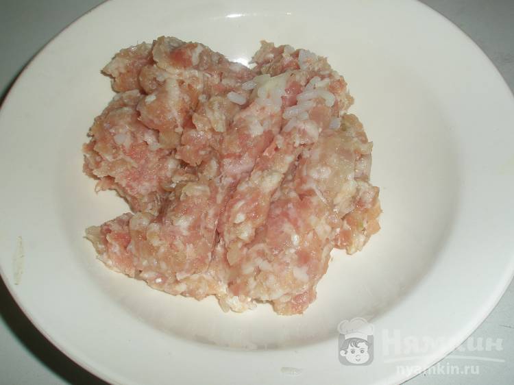 Жареный перец фаршированный рисом, мясом и кабачками - фото шаг 2