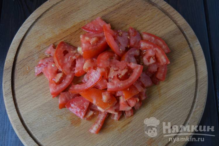 Салат с помидорами, огурцами и капустой - фото шаг 3