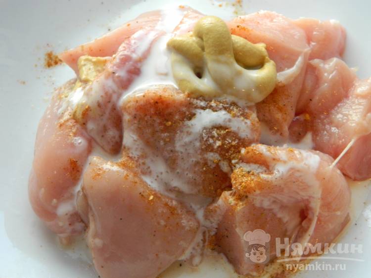 Шашлык из куриного филе на кефире с горчицей - фото шаг 3