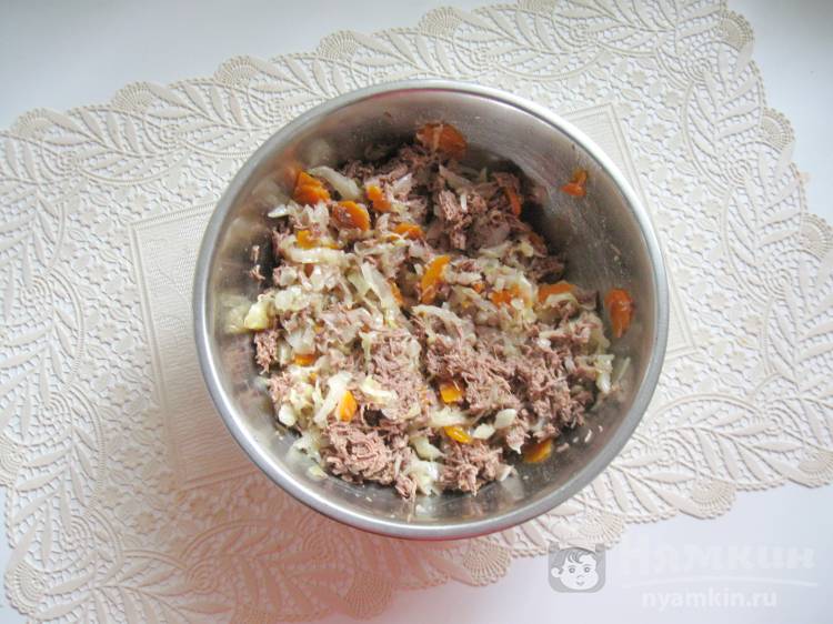 Блинчики на молоке с мясом и тушёной капустой - фото шаг 3