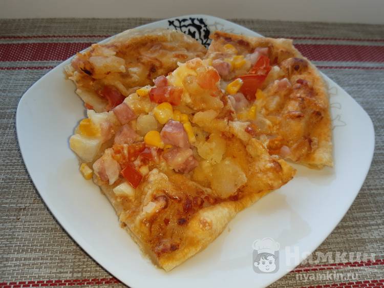 Пицца домашняя с кукурузой и ветчиной - фото шаг 9