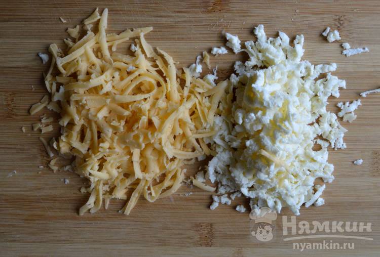 Лаваш с сыром на сковороде  - фото шаг 1