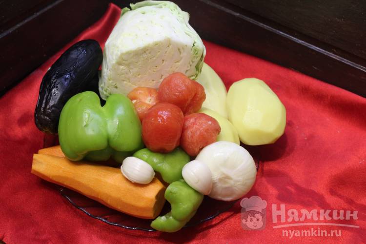 Куриный соус с картошкой и овощами - фото шаг 1