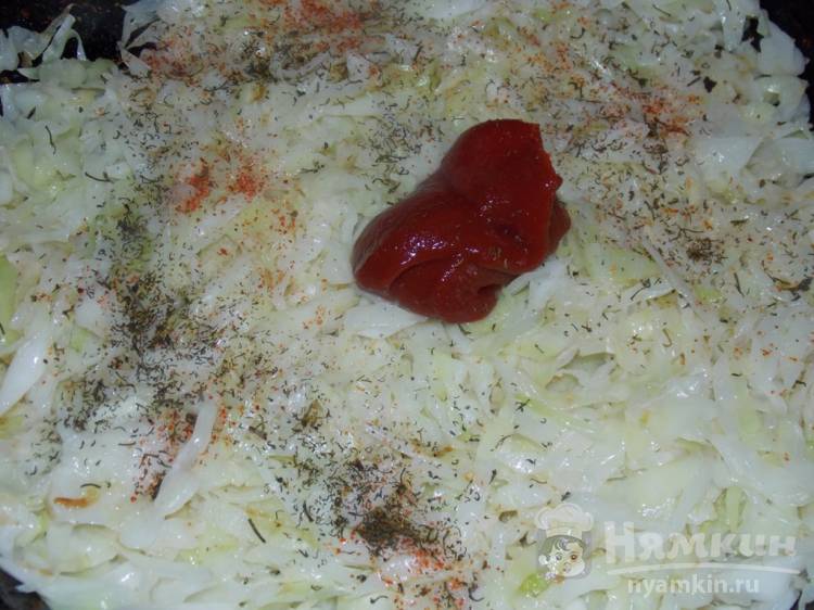 Фаршированный болгарский перец с капустой в утятнице - фото шаг 2