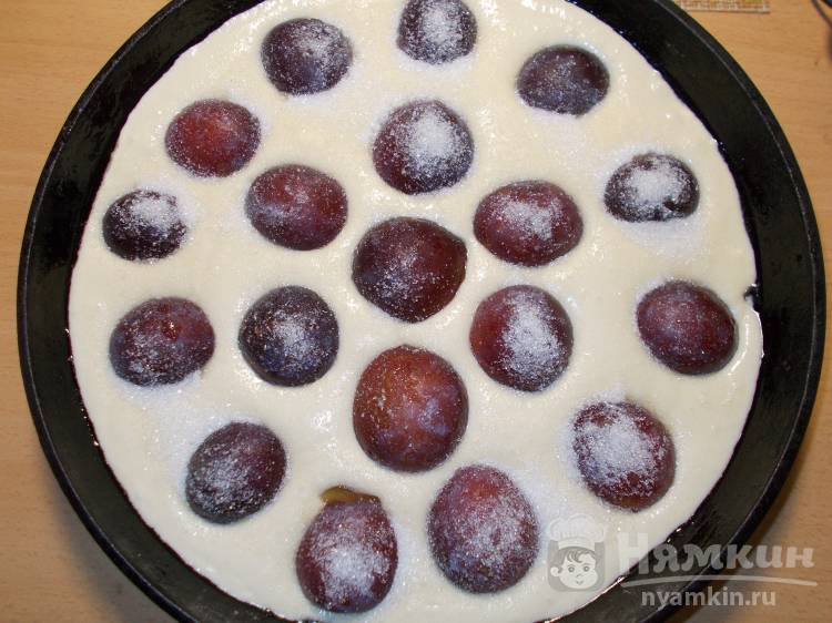 Открытый пирог со сливой - фото шаг 8