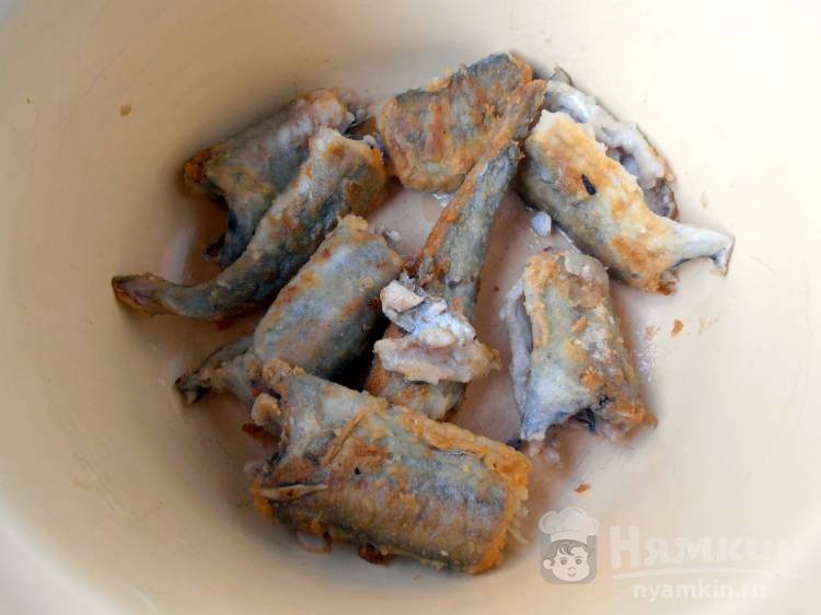 Салаты с кальмарами и креветками - самые вкусные рецепты