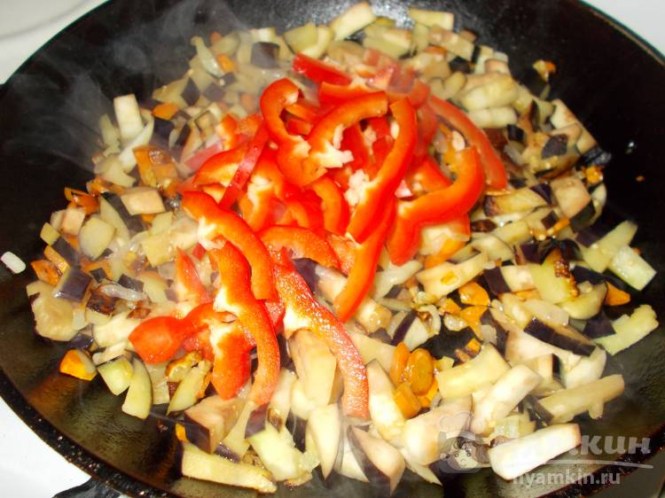 Вкусный суп с баклажанами - фото шаг 5