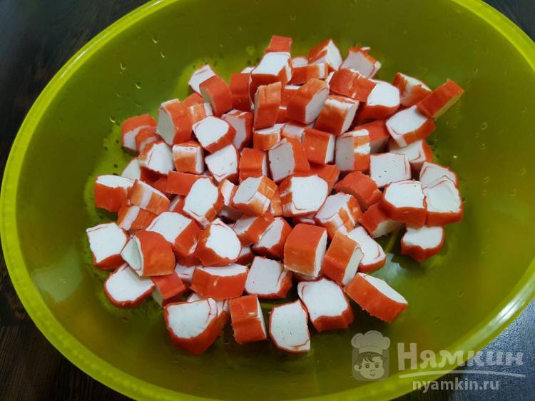 Салат с крабовыми палочками и огурцом купить онлайн | заказать в магазине VARUS
