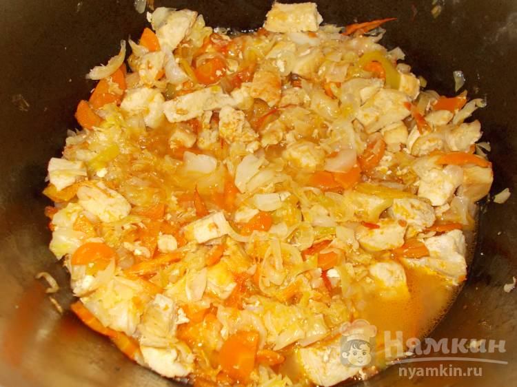 Мясо курицы тушеное с овощами - фото шаг 6