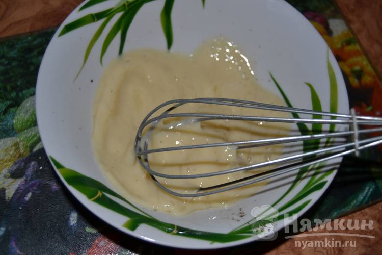 Салат с жареным перцем и яичными блинчиками - фото шаг 3