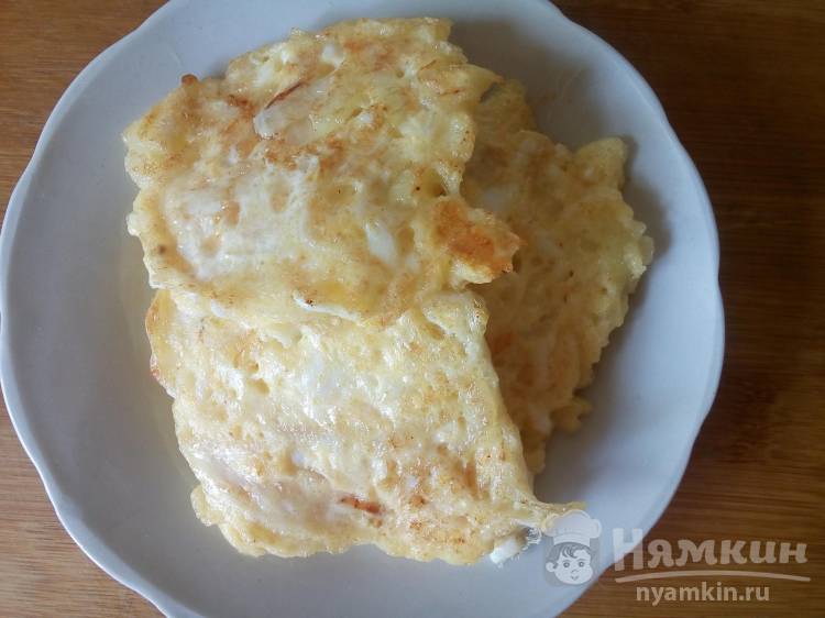 Яичные котлеты с сыром и луком на сковороде - фото шаг 6