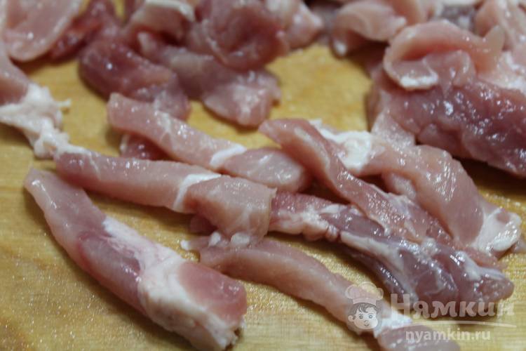 Бефстроганов из свинины – 10 рецептов классического бефстроганова с фото пошагово