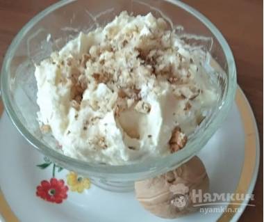 Творог с грецкими орехами и изюмом - фото шаг 7