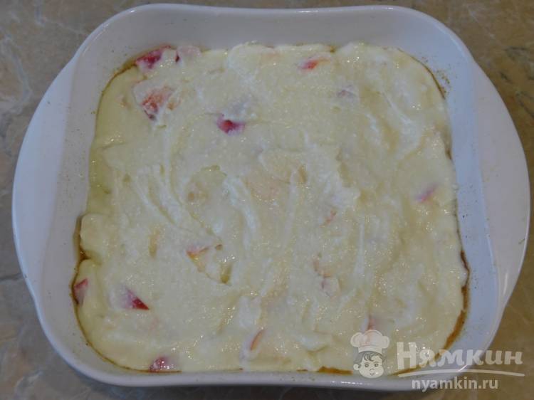 Творожная запеканка с яблоками по-домашнему - фото шаг 5