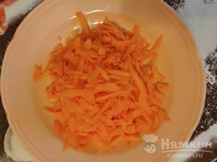 Куриный суп с кукурузой и сельдереем - фото шаг 2