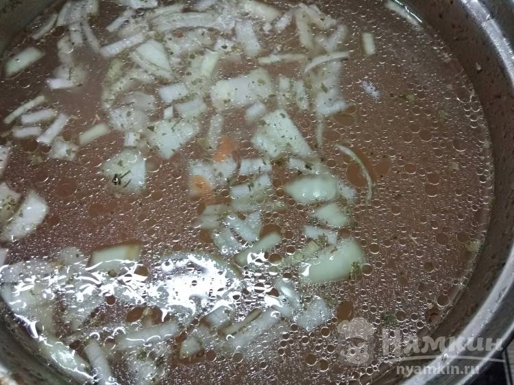 Куриный суп с кукурузой и сельдереем - фото шаг 5