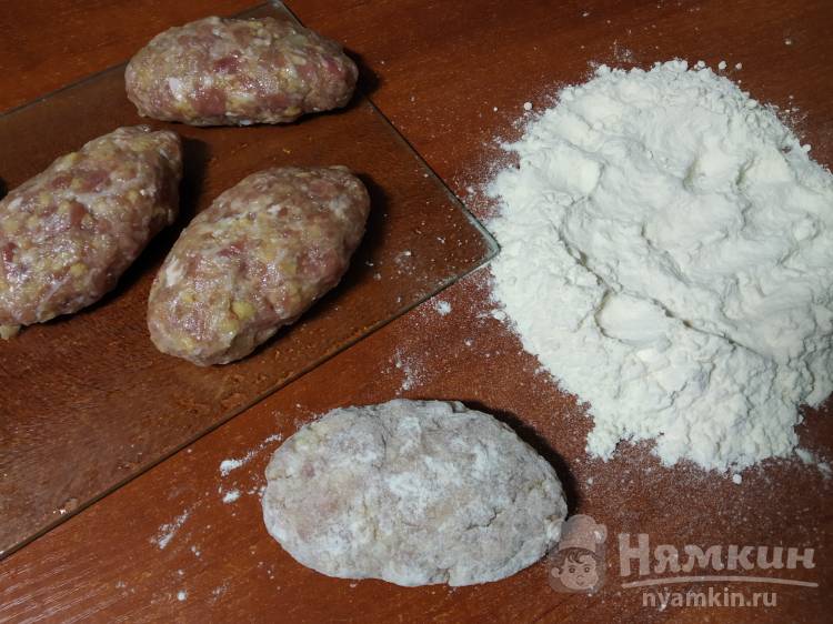 Котлеты домашние из мяса индейки и говядины - фото шаг 2