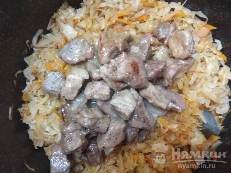 Капуста тушеная со свининой в медово-горчичной заливке - фото шаг 13