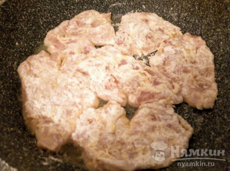 Классические куриные отбивные на сковороде  - фото шаг 5