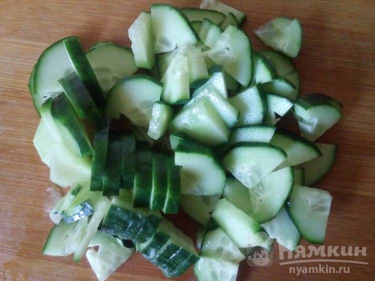 Салат с гречкой, огурцами и капустой - фото шаг 3