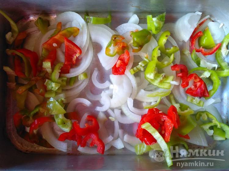 Рецепт приготовления судака в духовке со сметаной и картофелем