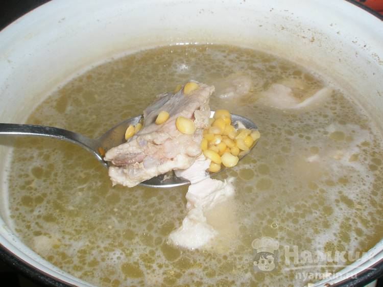 Суп из свинины с грибами и рисом
