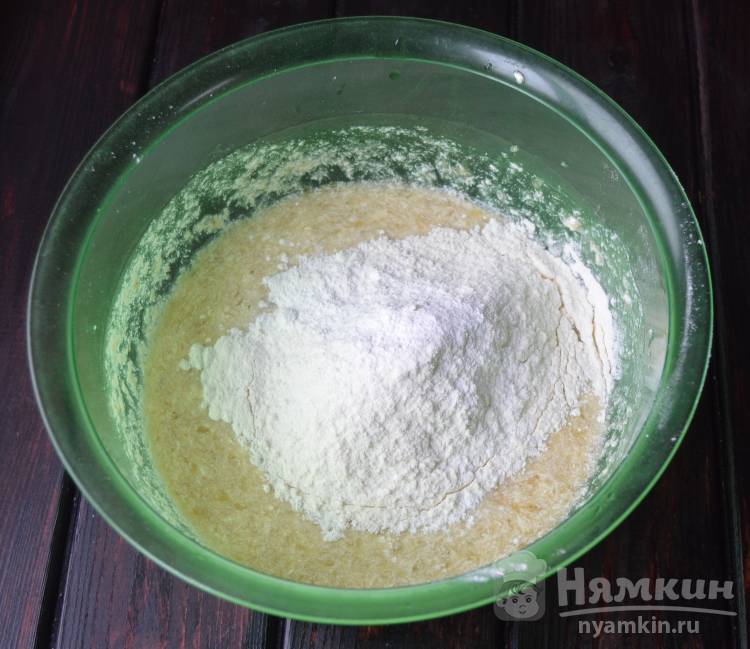 Вкусные банановые маффины - фото шаг 4