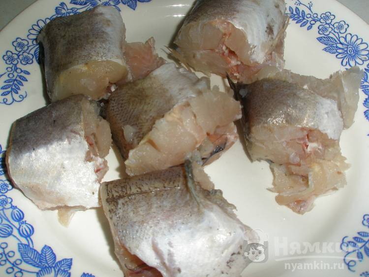 Уха из хека — рецепт с фото и видео. Как сварить рыбный суп из хека с пшеном?