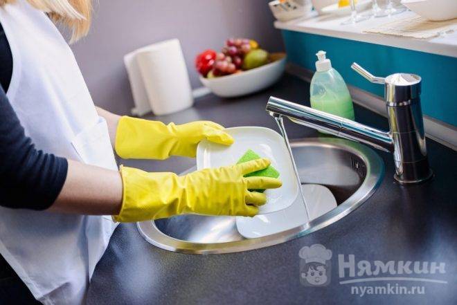 Как отмыть желтые пятна на посуде