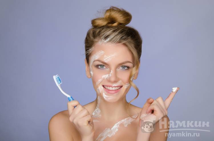 Чистка лица с помощью зубной щетки: правила, для чего нужно, результаты