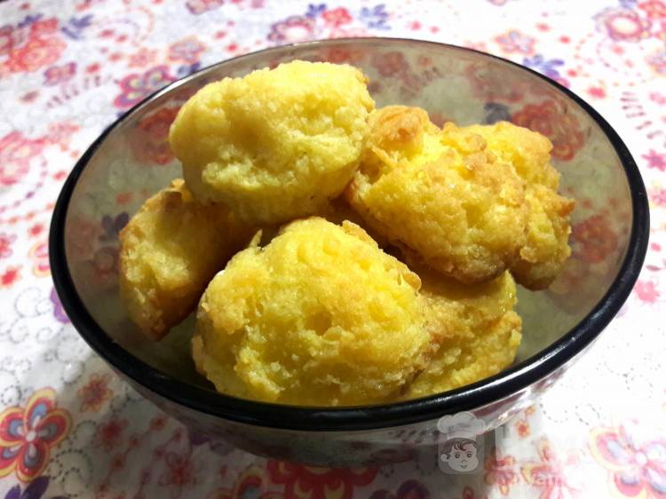 Профитроли на желтках - фото шаг 5
