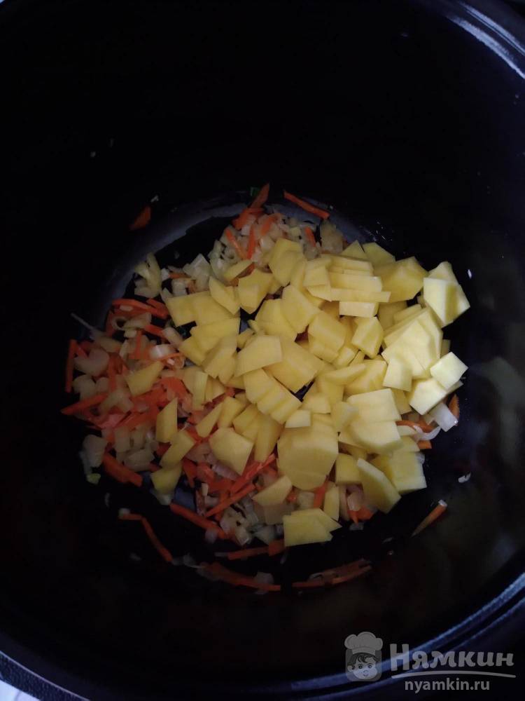 Вкусный куриный суп с лапшой или вермишелью в мультиварке — без картофеля