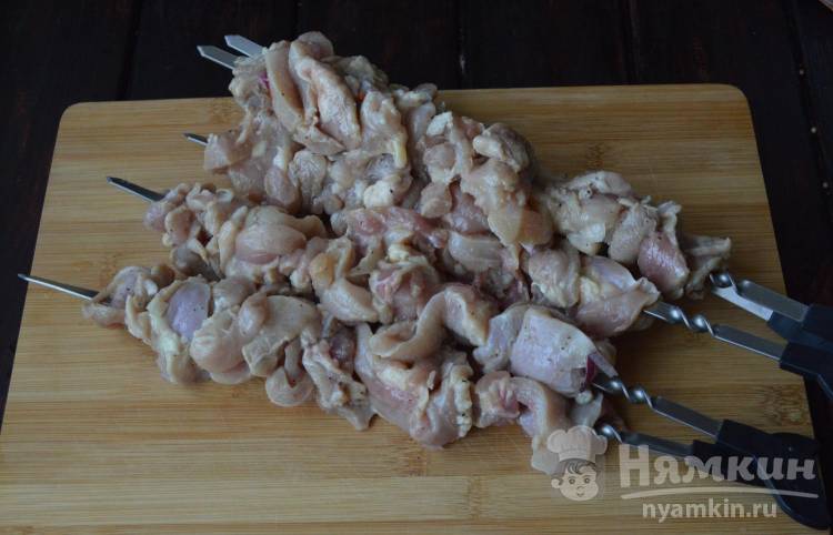 Куриный шашлык в домашних условиях на Пасху - фото шаг 4